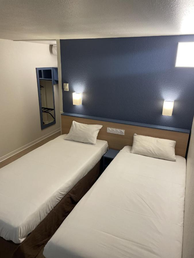 Kyriad Direct Montpellier St Jean De Vedas - La Peyriere Saint-Jean-de-Védas Екстериор снимка
