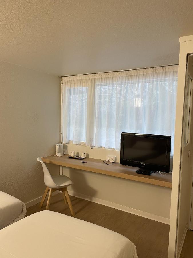 Kyriad Direct Montpellier St Jean De Vedas - La Peyriere Saint-Jean-de-Védas Екстериор снимка